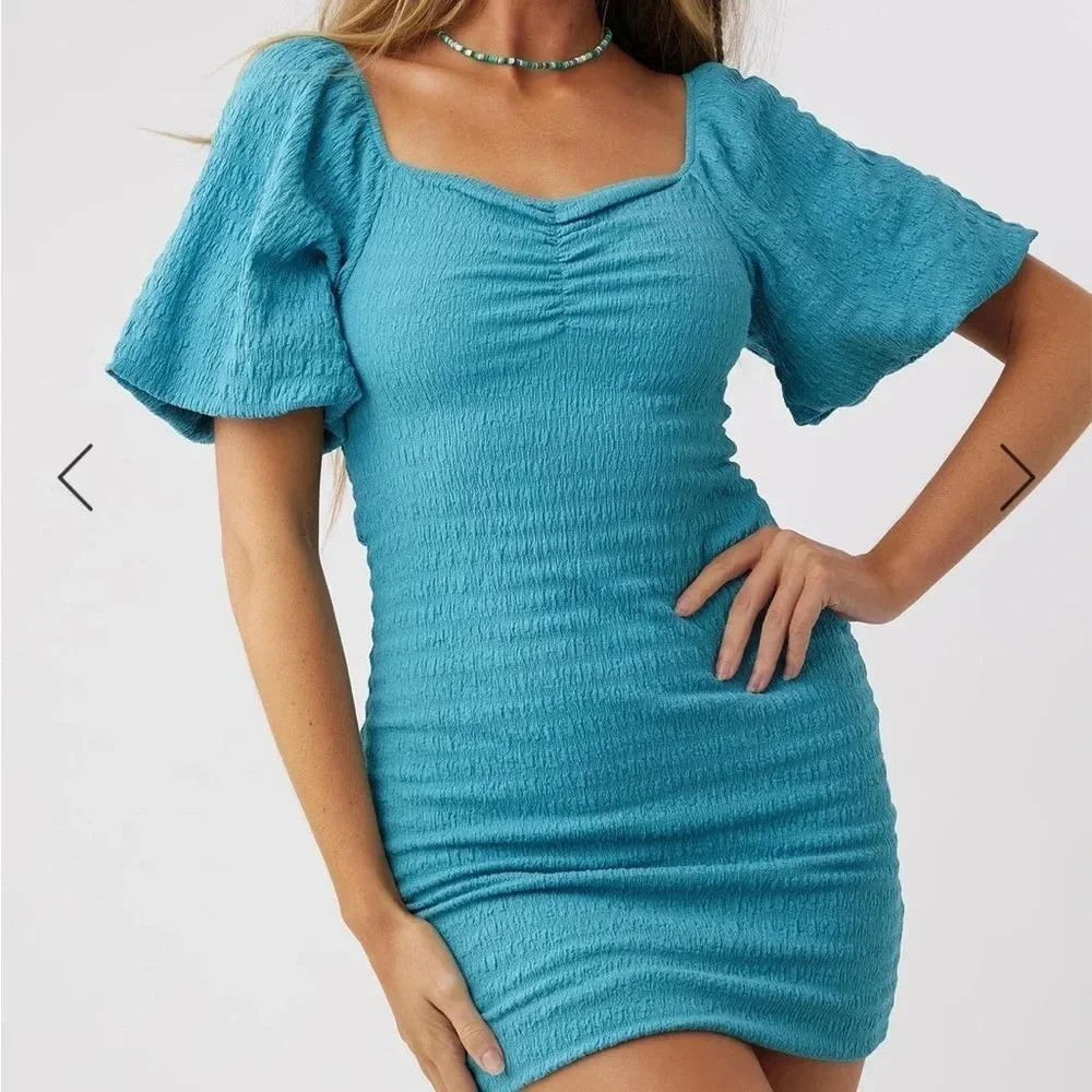 O’NEILL TEAGAN SMOCKED PUFF SLEEVE MINI DRESS ON/ OFF SHOULDER BLUE MEDIUM